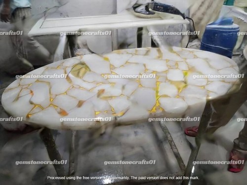 30x12 white agate live edge - 30x12,